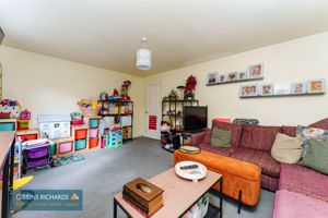 Sitting room- click for photo gallery